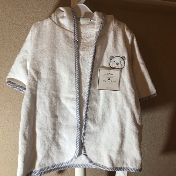 Hooded Bear Robe - Infant (New) - Picture 2 of 3